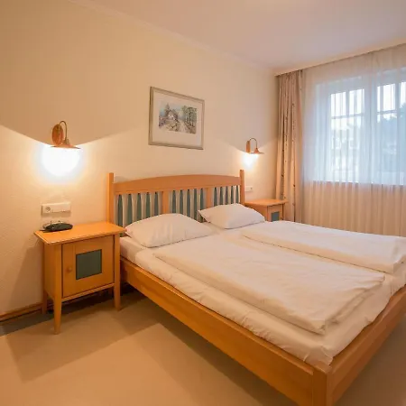 Apartman Duenenpark - Klassik Mit 1 Schlafzimmer Und Balkon Im Obergeschoss 006